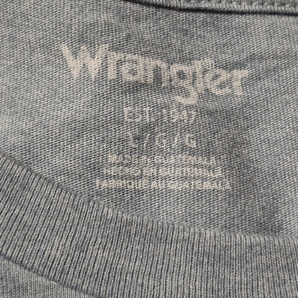 NWT Wrangler Large Charcoal Cowboy Rodeo Graphic Tee for Men - Picture 3 of 10